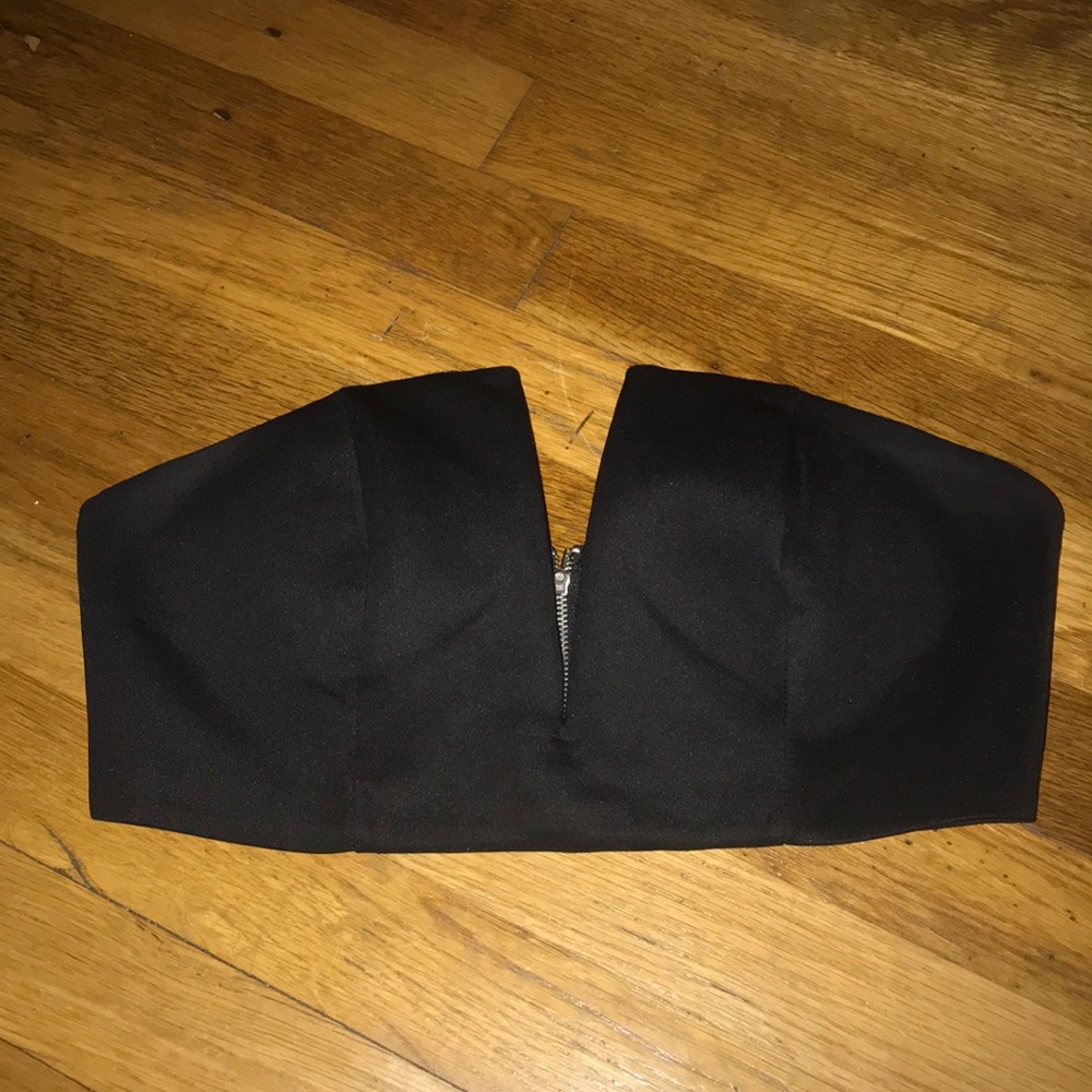 strapless black crop  top Tobi